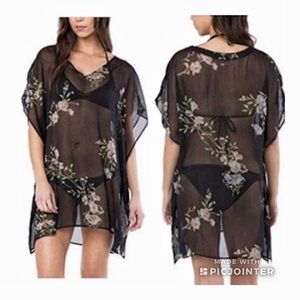 O’Neill Women’s Swimsuit/Beach Floral Cover-Up